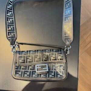 Fendi baguette shoulder bag